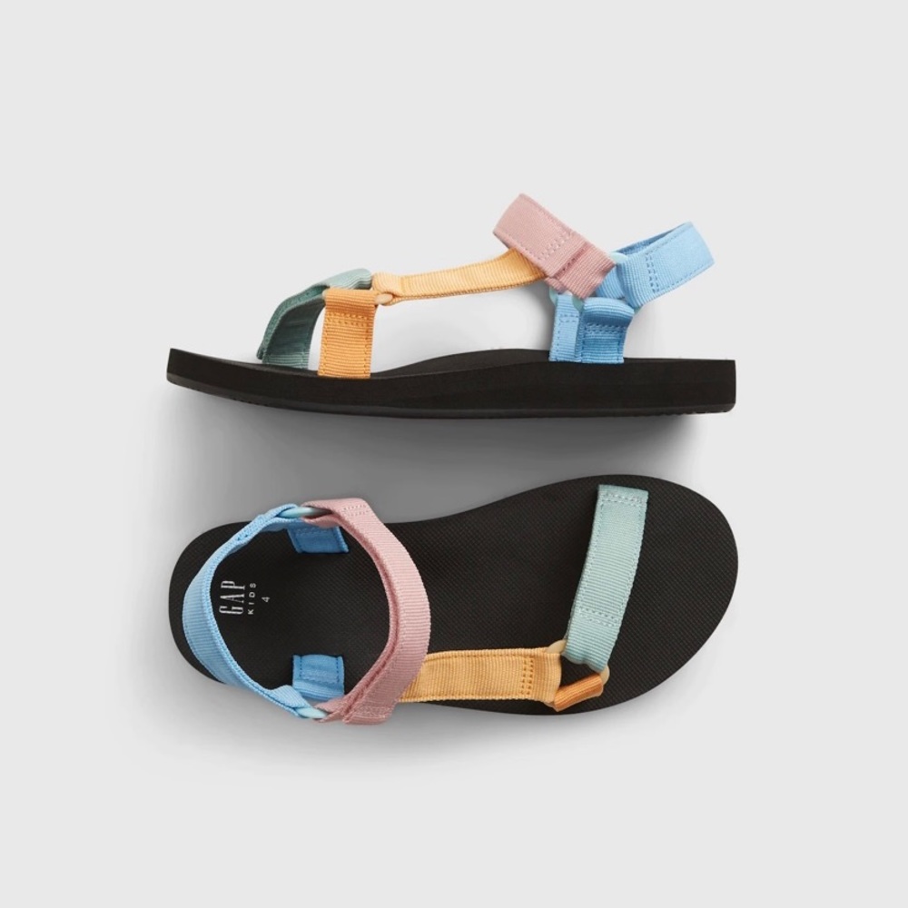Brand new gap sandals